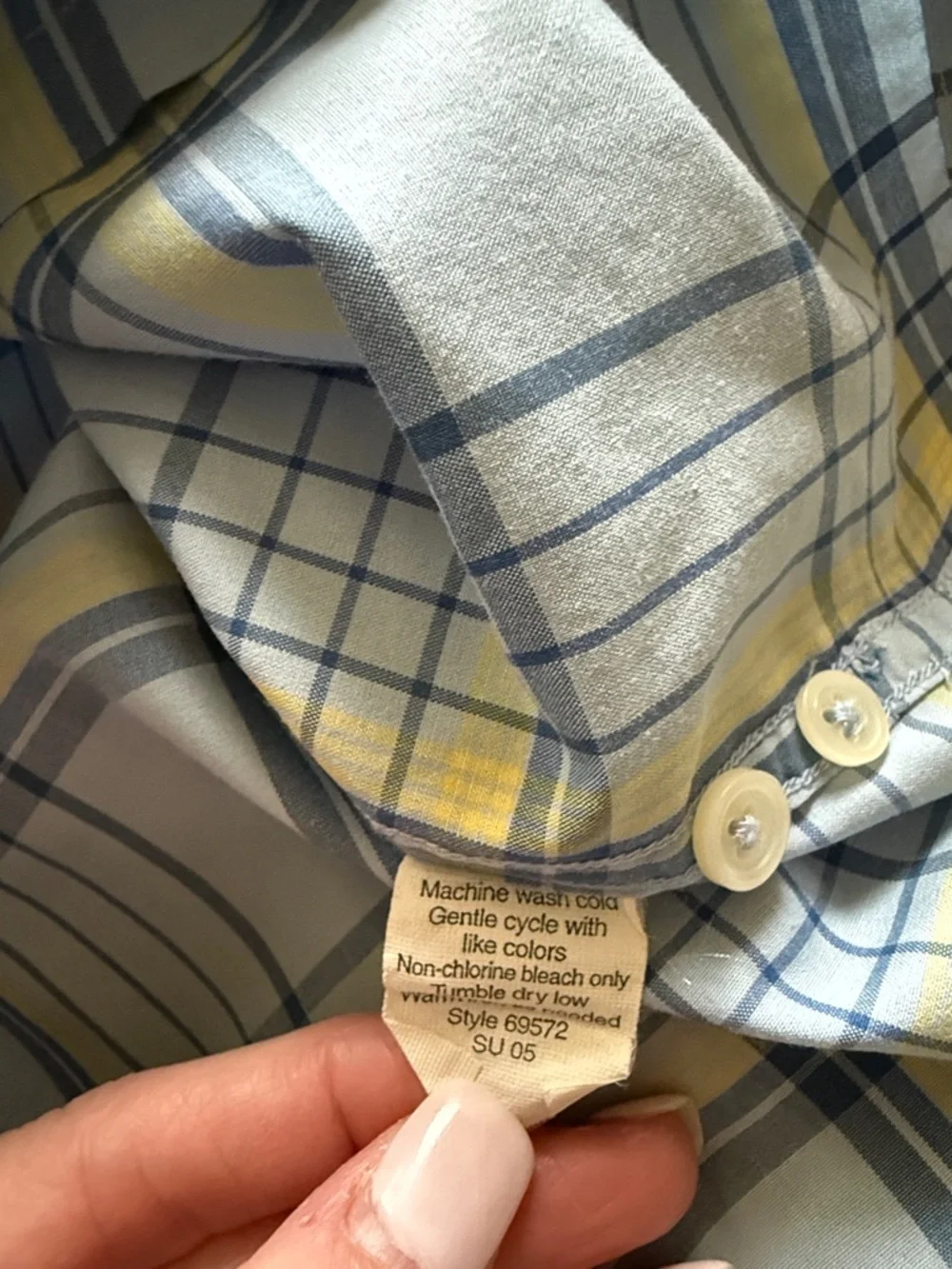 Jcrew men’s short sleeved button down plaid shirt size medium like new